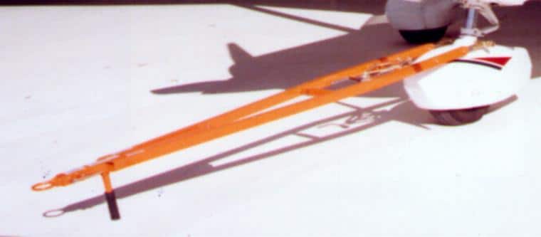 Commander 112 Fixed Wing Towbar TH-53 (A)