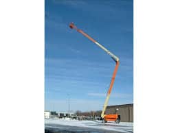 600AN Articulating Narrow Boom Lift