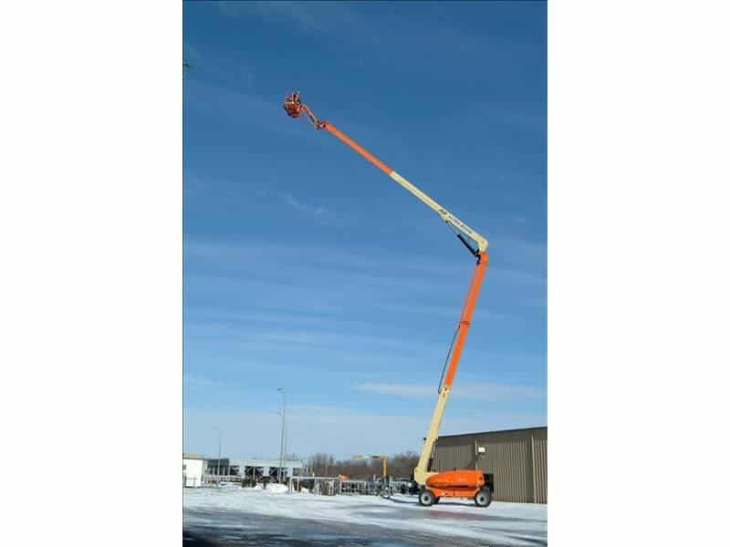 740AJ Articulating Boom Lift