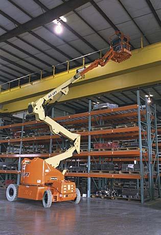 E400AN Electric Articulating Boom Lift