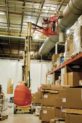 T20E Telescopic Mast Boom Lift