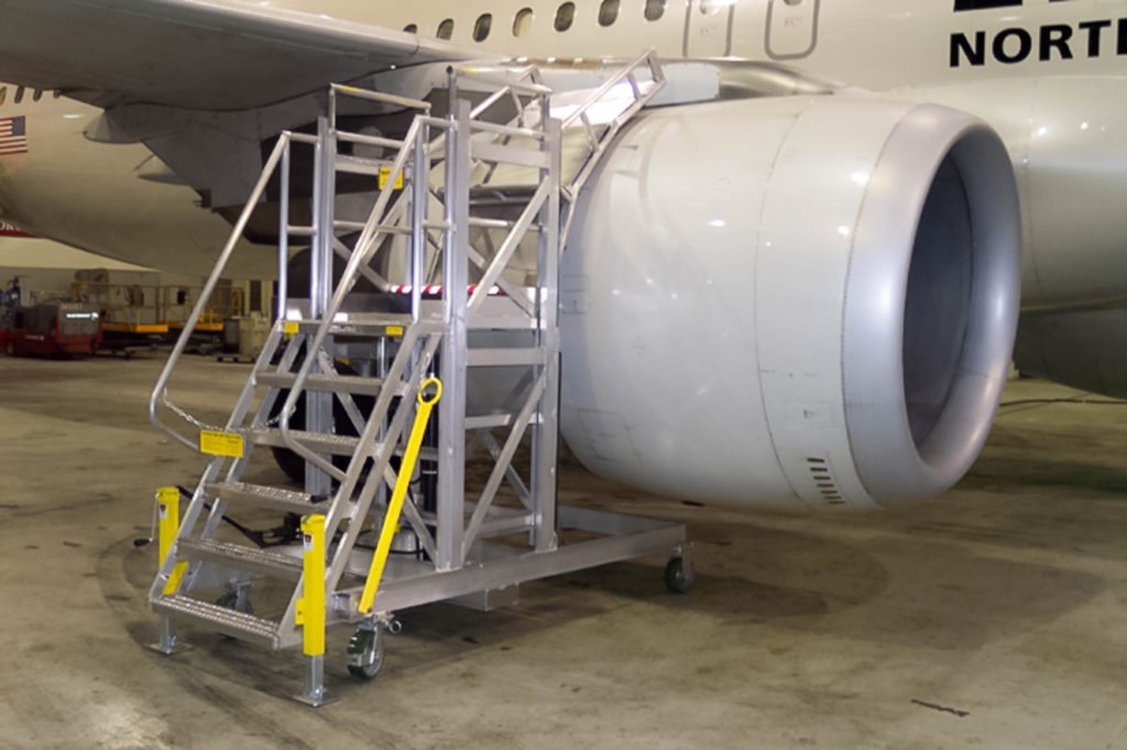 Adjustable Pylon Stand