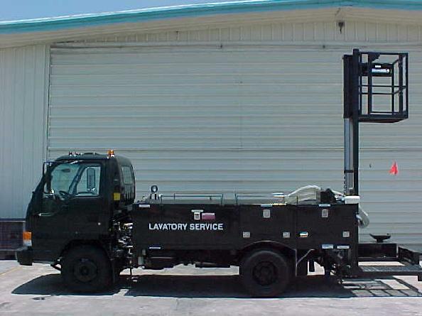 TL600-Military Lavatory Service Truck