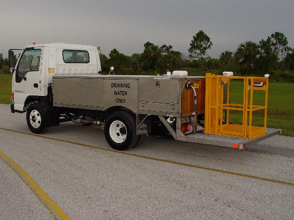 WT600 Water Service Truck