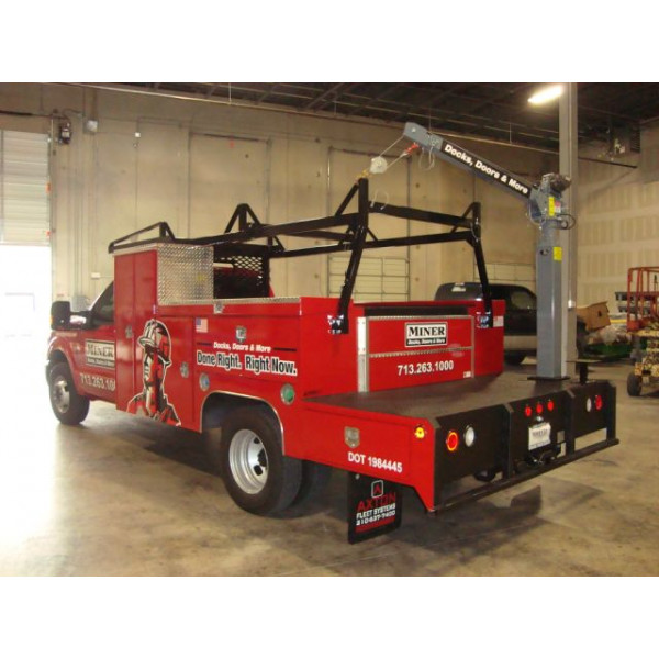 CE6K Truck-Mounted Electric Mast Crane 2000lbs Lifting Capacity